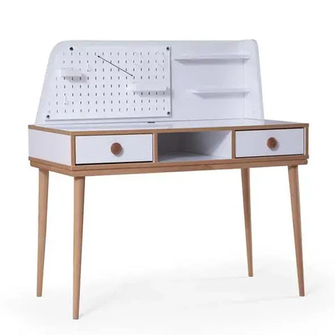 DESK x 1
